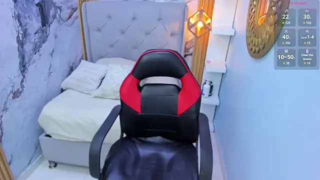 Snapshot of MEGANZARICK chatting on November 26, 2025, 3:17 am MEGANZARICK online show from November 26, 2025, 3:17 am