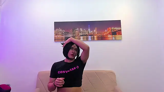 GigiHilss online show from February 21, 2025, 7:32 pm