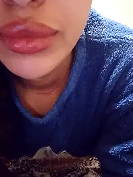 Sexlove1xo online show from February 14, 2026, 6:46 am