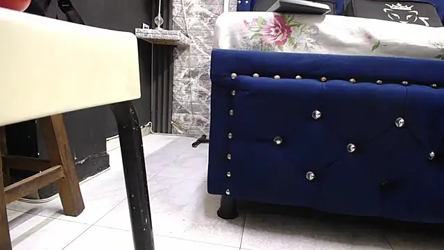 miha sex91 online show from January 7, 2026, 12:21 pm