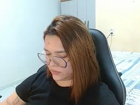 Snapshot of GoddessChaar chatting on March 1, 2025, 11:47 pm GoddessChaar online show from March 1, 2025, 11:47 pm