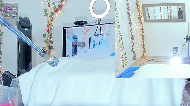 Genesis Love   online show from November 14, 2025, 9:13 am