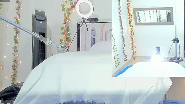 Genesis Love   online show from October 8, 2025, 9:33 am