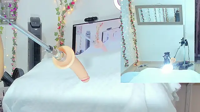 Genesis Love   online show from October 31, 2025, 9:28 am