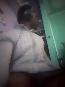 Snapshot of unstoppable_z chatting on November 1, 2025, 2:55 pm unstoppable z online show from November 1, 2025, 2:55 pm