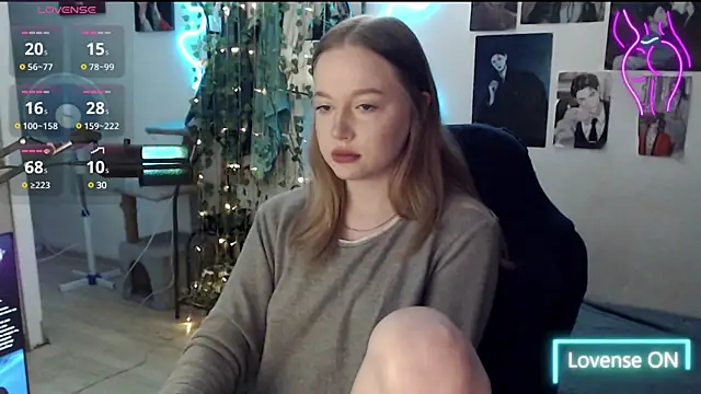 lissallor  online show from March 13, 2025, 3:00 am