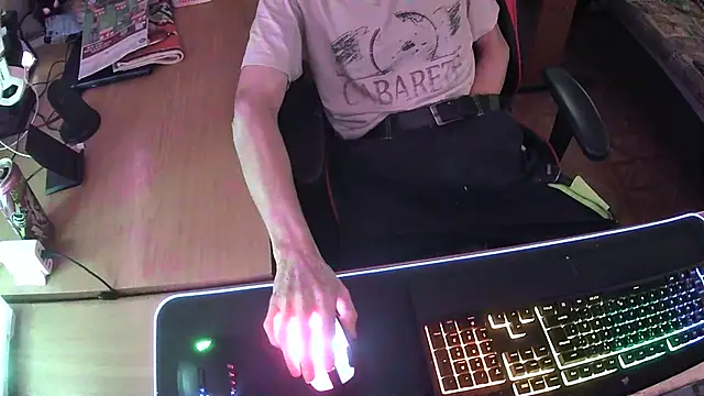 Snapshot of DerGeileLoveboy chatting on September 26, 2025, 5:47 am DerGeileLoveboy online show from September 26, 2025, 5:47 am