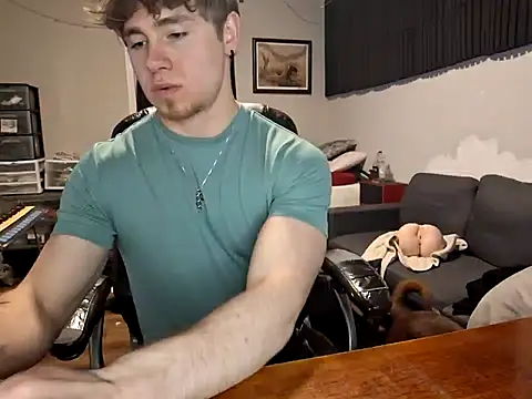 JCstrings online show from March 18, 2025, 3:56 am