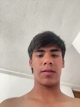 Erickhotddjots online show from April 10, 2026, 9:00 pm