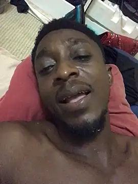 Snapshot of justyou2025 chatting on February 28, 2025, 10:06 pm justyou2025 online show from February 28, 2025, 10:06 pm