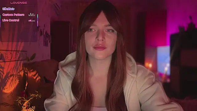 CherryRed Girl online show from February 21, 2026, 8:44 pm