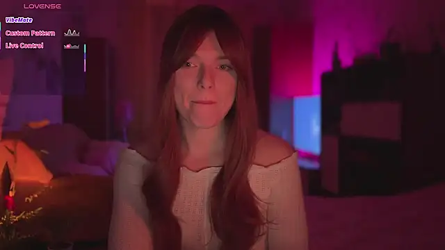 CherryRed Girl online show from April 9, 2026, 8:59 pm