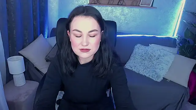 Snapshot of LilyFoxyy chatting on February 27, 2025, 6:24 am LilyFoxyy online show from February 27, 2025, 6:24 am