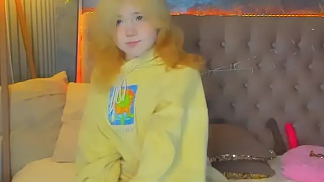 EmilyAngells online show from February 9, 2026, 7:06 am