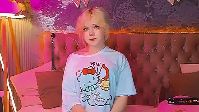 Snapshot of EmilyAngells chatting on April 23, 2026, 6:20 am EmilyAngells online show from April 23, 2026, 6:20 am