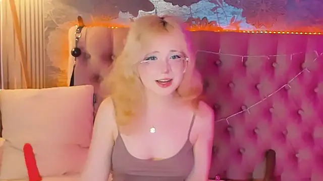 EmilyAngells online show from June 27, 2026, 8:09 am