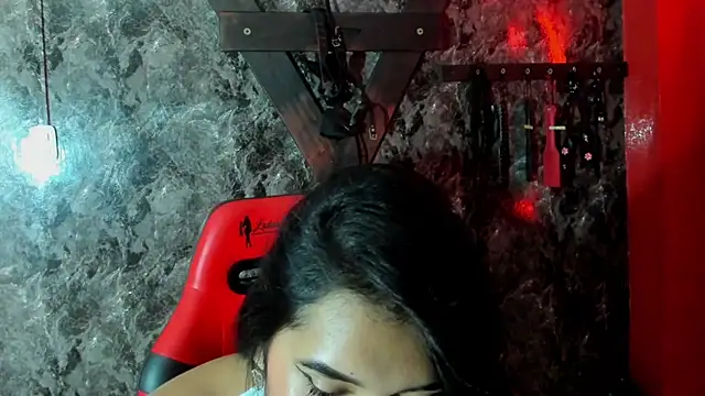 Snapshot of CelesteHeaven chatting on October 31, 2025, 2:13 pm CelesteHeaven online show from October 31, 2025, 2:13 pm