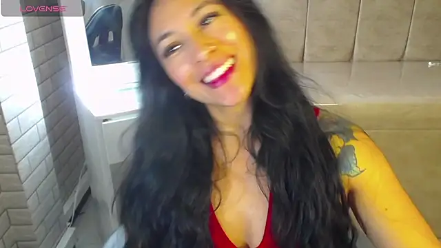 Snapshot of Isabella_Collen_v chatting on December 17, 2025, 8:14 pm Isabella Collen v online show from December 17, 2025, 8:14 pm