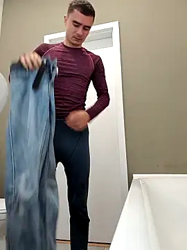 Snapshot of GoodGG chatting on October 6, 2025, 12:39 pm GoodGG online show from October 6, 2025, 12:39 pm