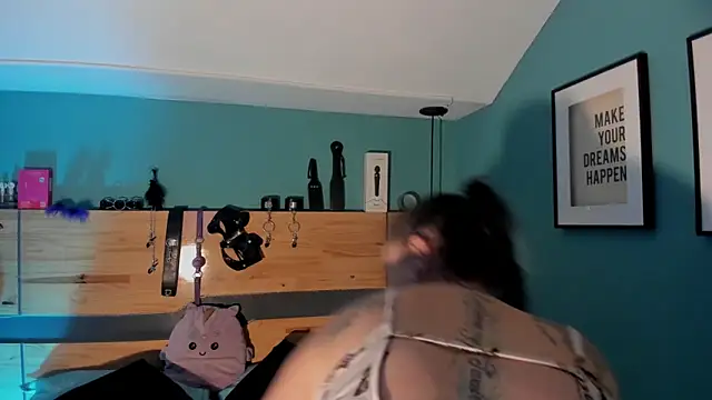 Snapshot of ChloeAllennn chatting on February 21, 2026, 11:34 am ChloeAllennn online show from February 21, 2026, 11:34 am