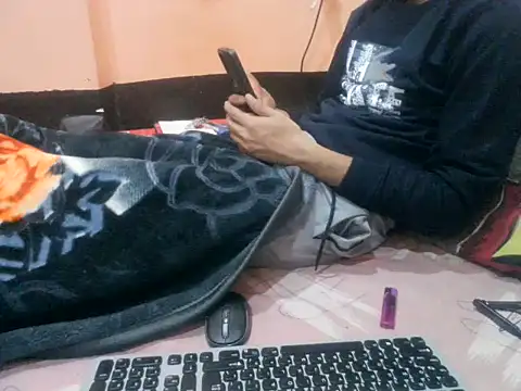 rahulkajuuu0909 online show from November 19, 2025, 8:09 pm