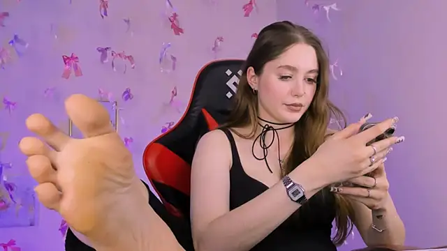 Snapshot of hazel_sullivan chatting on November 10, 2025, 12:21 pm hazel sullivan online show from November 10, 2025, 12:21 pm