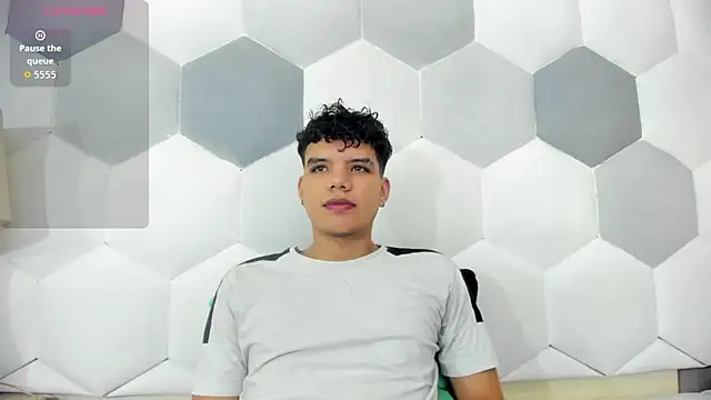 Axel Forte online show from November 3, 2025, 1:26 pm