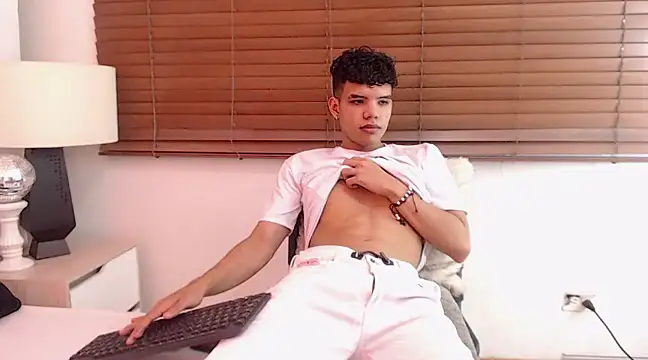 Axel Forte online show from March 11, 2025, 12:50 pm