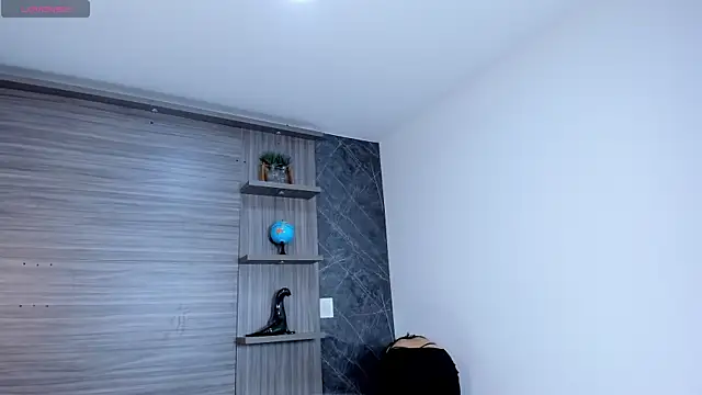 Snapshot of Ivaannaa_ chatting on September 20, 2025, 11:26 am Ivaannaa online show from September 20, 2025, 11:26 am