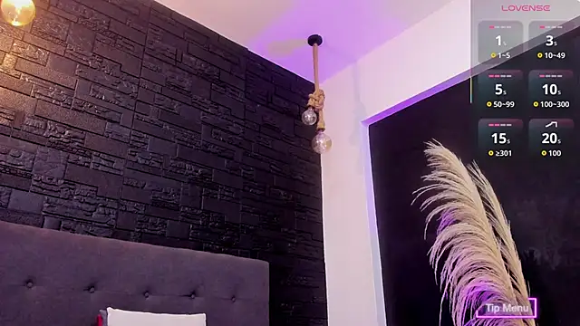 Snapshot of Maite_Smith_ chatting on November 11, 2025, 5:24 am Maite Smith online show from November 11, 2025, 5:24 am