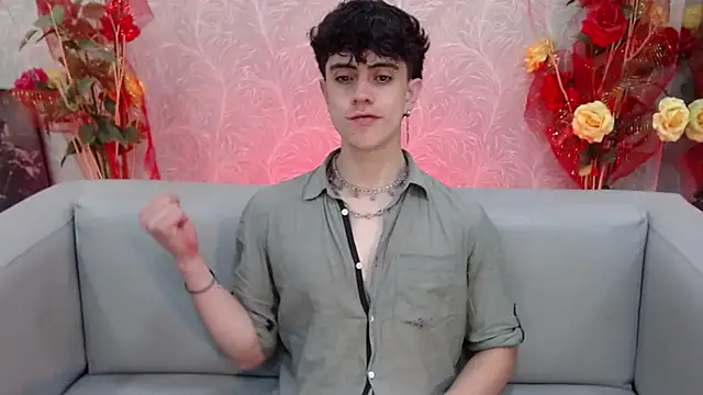 Snapshot of star_boyxx chatting on September 24, 2025, 8:59 pm star boyxx online show from September 24, 2025, 8:59 pm