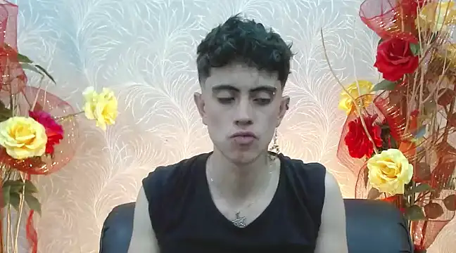 Snapshot of star_boyxx chatting on March 18, 2025, 11:31 pm star boyxx online show from March 18, 2025, 11:31 pm