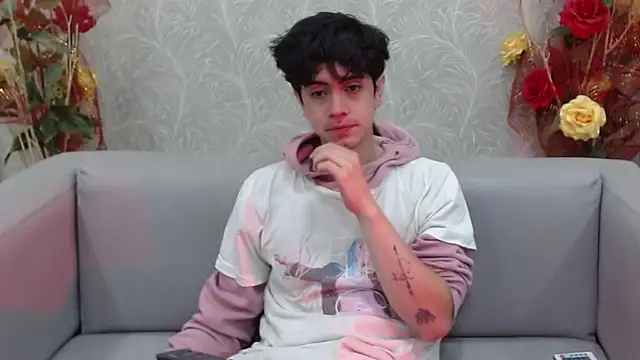 Snapshot of star_boyxx chatting on September 9, 2025, 2:26 pm star boyxx online show from September 9, 2025, 2:26 pm