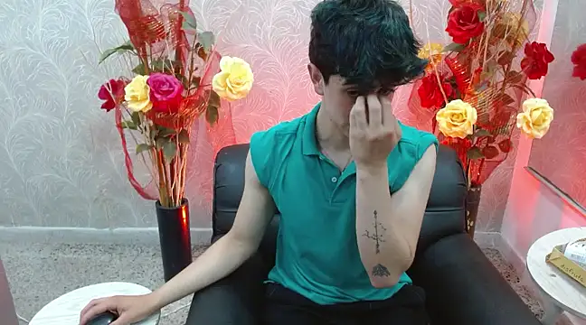 Snapshot of star_boyxx chatting on March 11, 2025, 10:42 pm star boyxx online show from March 11, 2025, 10:42 pm