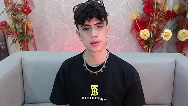 Snapshot of star_boyxx chatting on September 19, 2025, 10:03 pm star boyxx online show from September 19, 2025, 10:03 pm