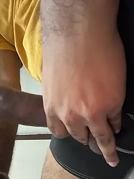 monstercock1110 online show from December 1, 2025, 2:29 pm