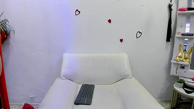 Snapshot of _lucia_w chatting on March 1, 2025, 10:10 pm lucia w online show from March 1, 2025, 10:10 pm
