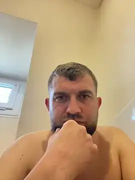 Snapshot of daniel21p chatting on March 9, 2025, 1:48 pm daniel21p online show from March 9, 2025, 1:48 pm