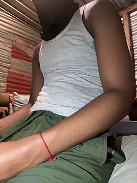 BttmGuy01 online show from February 20, 2026, 7:49 pm