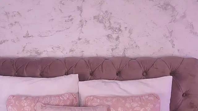 Alice Voss online show from February 7, 2026, 6:54 am