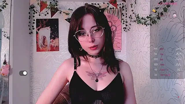  miraclecattt  online show from November 8, 2025, 5:33 am