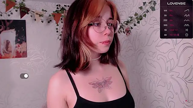  miraclecattt  online show from December 20, 2025, 3:59 pm