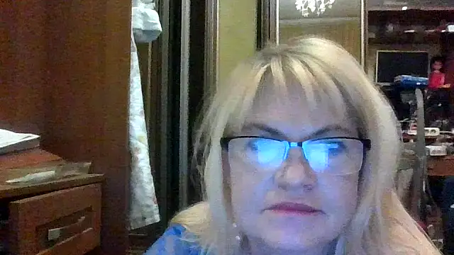 Heidi-Helga online show from September 18, 2025, 3:09 am