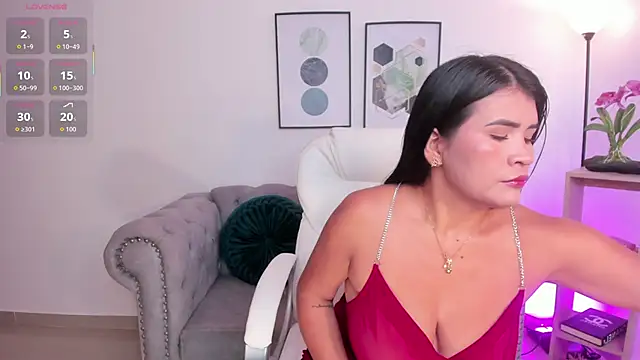 Snapshot of Corina_White chatting on September 10, 2025, 12:04 pm Corina White online show from September 10, 2025, 12:04 pm