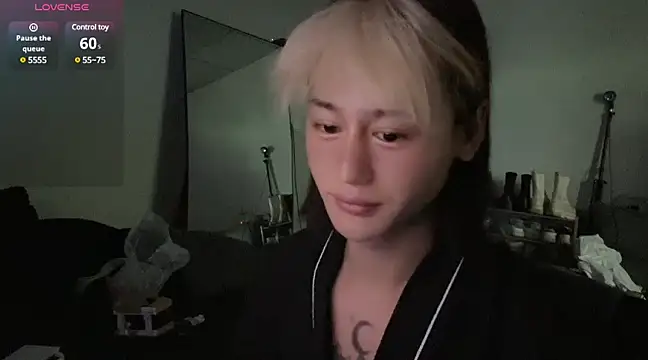 888888zzzz online show from March 10, 2025, 4:17 am