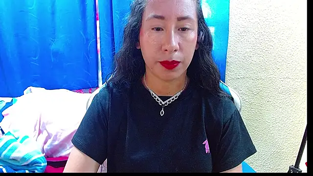 Gia leinn online show from July 14, 2026, 2:34 pm