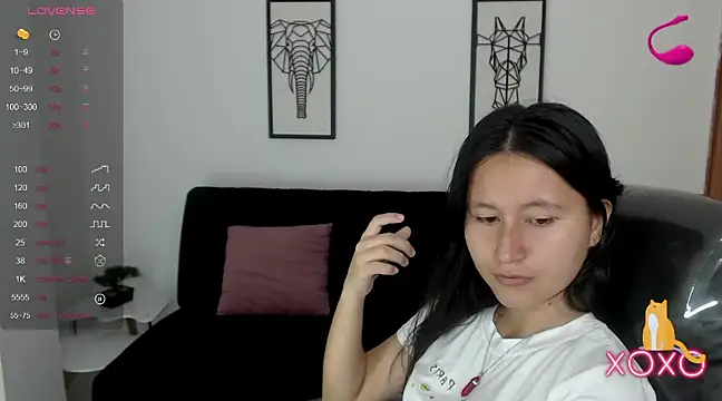 Snapshot of xoxo_kiitty chatting on March 2, 2025, 12:03 pm xoxo kiitty online show from March 2, 2025, 12:03 pm