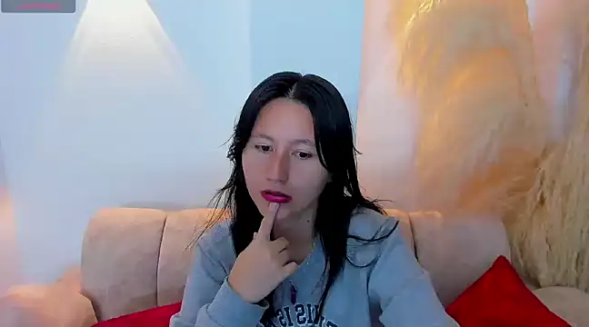 Snapshot of xoxo_kiitty chatting on March 11, 2025, 12:06 pm xoxo kiitty online show from March 11, 2025, 12:06 pm