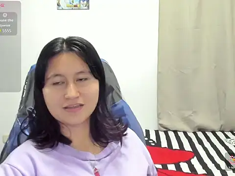 Snapshot of xoxo_kiitty chatting on October 3, 2025, 2:37 am xoxo kiitty online show from October 3, 2025, 2:37 am