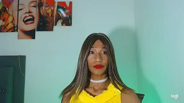 red veltet online show from November 28, 2025, 1:50 am